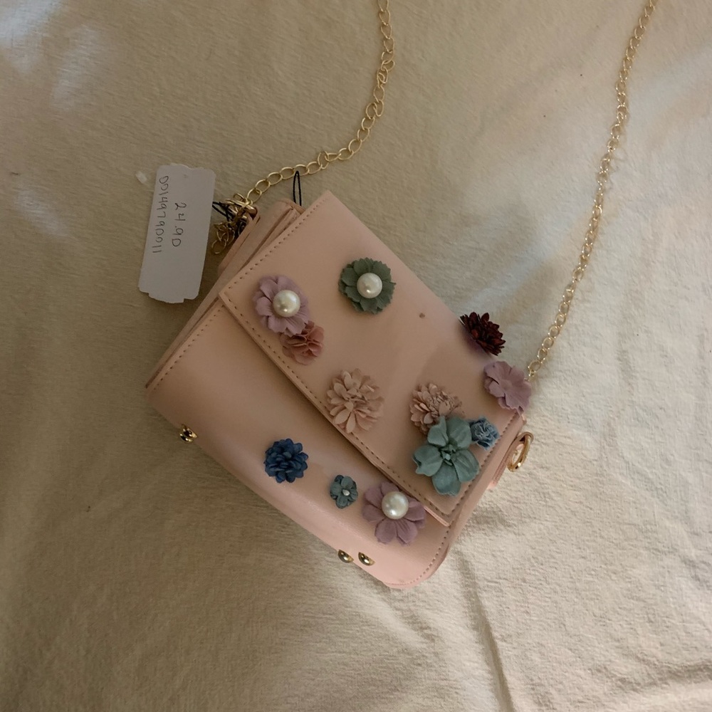 Forever 21 crossbody NEW